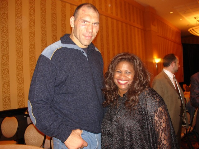 Nikolai Valuev and Jackie Sunshine Smith at Don King postfight party Chicago.JPG