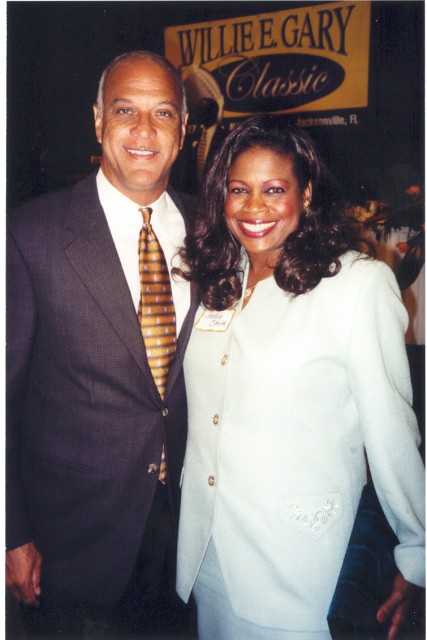 Mayor Bill Campbell & Jackie Sunshine Smith at Willie Gary Football Classic Jacksonville FL.jpg
