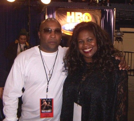 Buddy McGirt and Jackie Sunshine Smith at Valuev vs Barrett in Chicago.jpg
