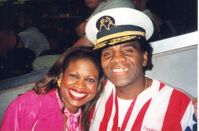 Jackie Sunshine Smith & Cassius Green ringside at Shane Mosley-Vernon Forrest in Indianapolis.jpg
