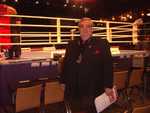 Col Bob Sheridan at ringside Valuev vs Ruiz Berlin.JPG