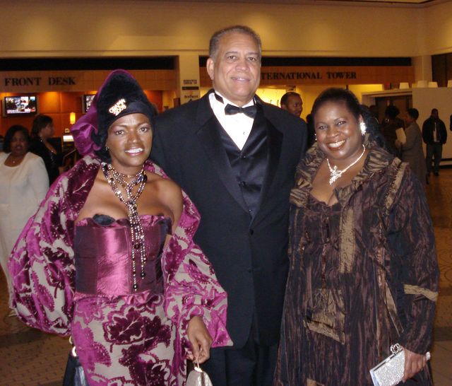 Trumpet Award Honoree ATL Police Chief Richard Pennington with Jackie Sunshine Smith and Carolyn Wilbourn.JPG