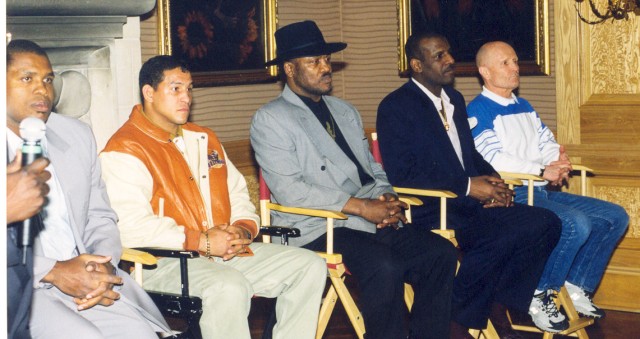 Sunshine Boxing Show guests at Four Seasons Hotel Atlanta.jpg