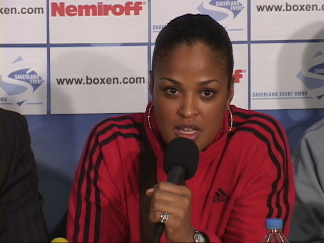 Laila Ali speaks to Berlin media at postfight presser.JPG