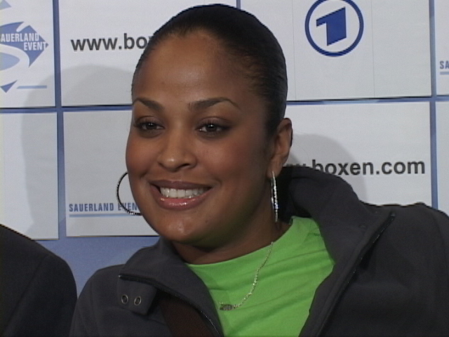 Laila Ali at Berlin press conference.jpG