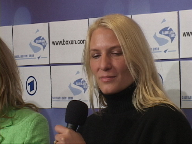 Swedish boxer Asa Sandell at Ali vs Sandell presser in Berlin.jpG
