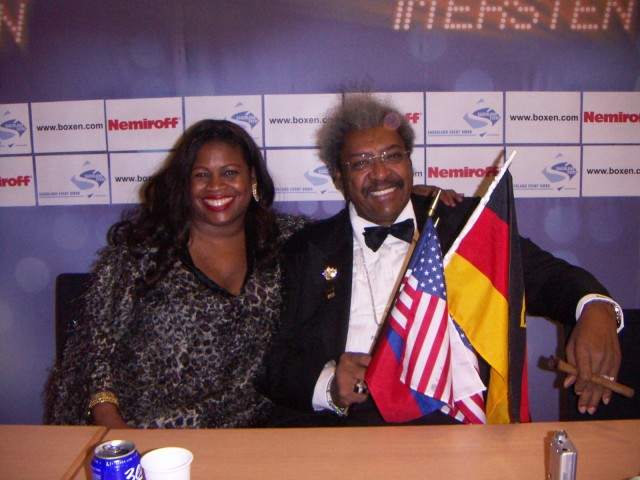 Jackie Sunshine Smith and Don King Berlin Germany Ruiz vs Valuev.JPG