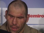New WBA Champ Nikolai Valuev at Valuev vs Ruiz postfight presser Berlin.jpG