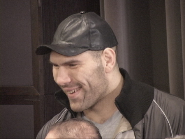 Nikilai Valeuv has confident smile at weighin for Valuev vs Ruiz.JPG