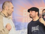 Nikolai Valuev vs John Ruiz stare down at weighin Berlin.JPG